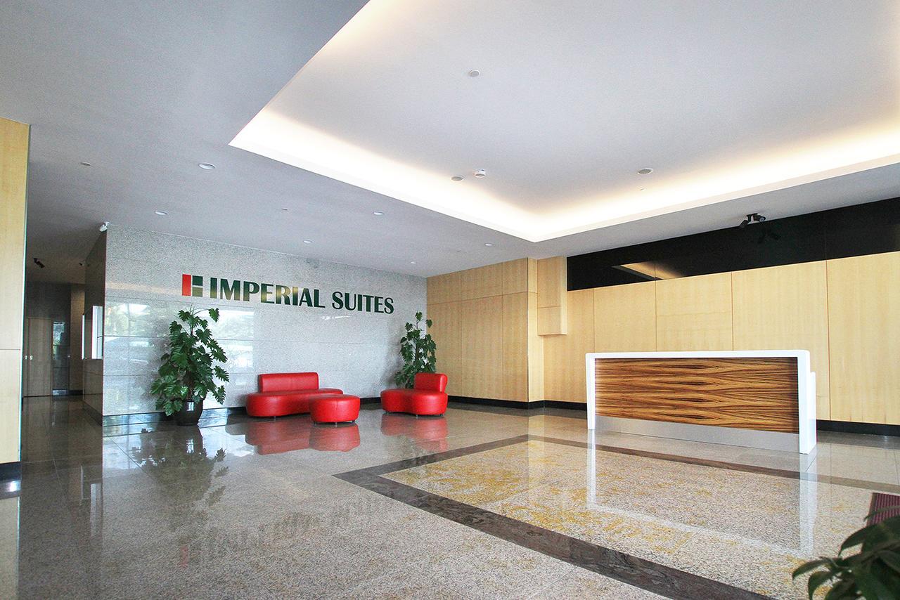Bernard Holiday Home @ Imperial Suites กูชิง ภายนอก รูปภาพ