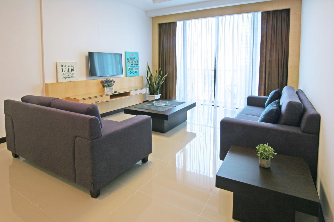 Bernard Holiday Home @ Imperial Suites กูชิง ภายนอก รูปภาพ